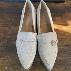 Jolimall Beige Textured Loafers NWOT Decorative Buckle Womens Flats size 10